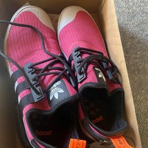 Adidas NMD R1 Trail Shoe - Wild Pink Black - Size 8.5